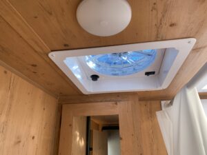 2025 SUNSET PARK RV SUN LITE 18RD GREY/BLACK