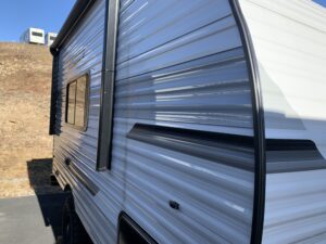 2026 SUNSET PARK RV SUNLITE 16BH (WHITE/GREY)