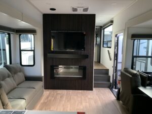 2026 GRAND DESIGN INFLUENCE 3203GK