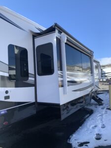 2024 JAYCO NORTH POINT 377RLBH 5TH WHEEL