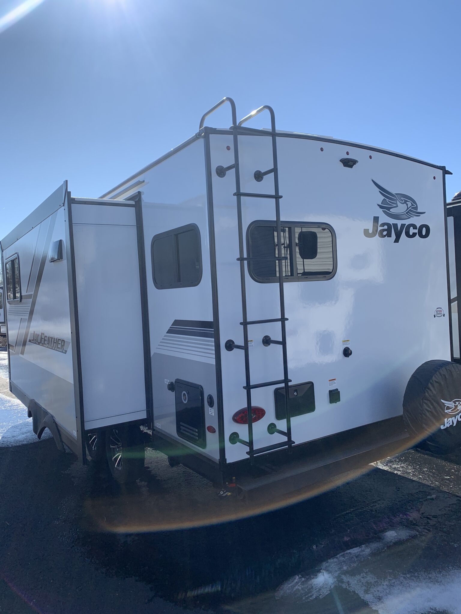2024 JAYCO JAY FEATHER 21MML Roy's RV Supercenter in West Virginia
