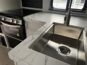 2026 PALOMINO PUMA TRACKS 3200TSBH (FIBERGLASS)