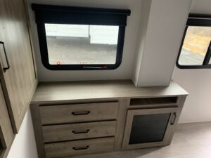 2026 PALOMINO PUMA TRACKS 3200TSBH (FIBERGLASS)