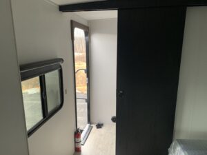 2026 PALOMINO PUMA TRACKS 3200TSBH (FIBERGLASS)