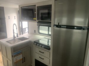 2026 PALOMINO PUMA  304BHCE