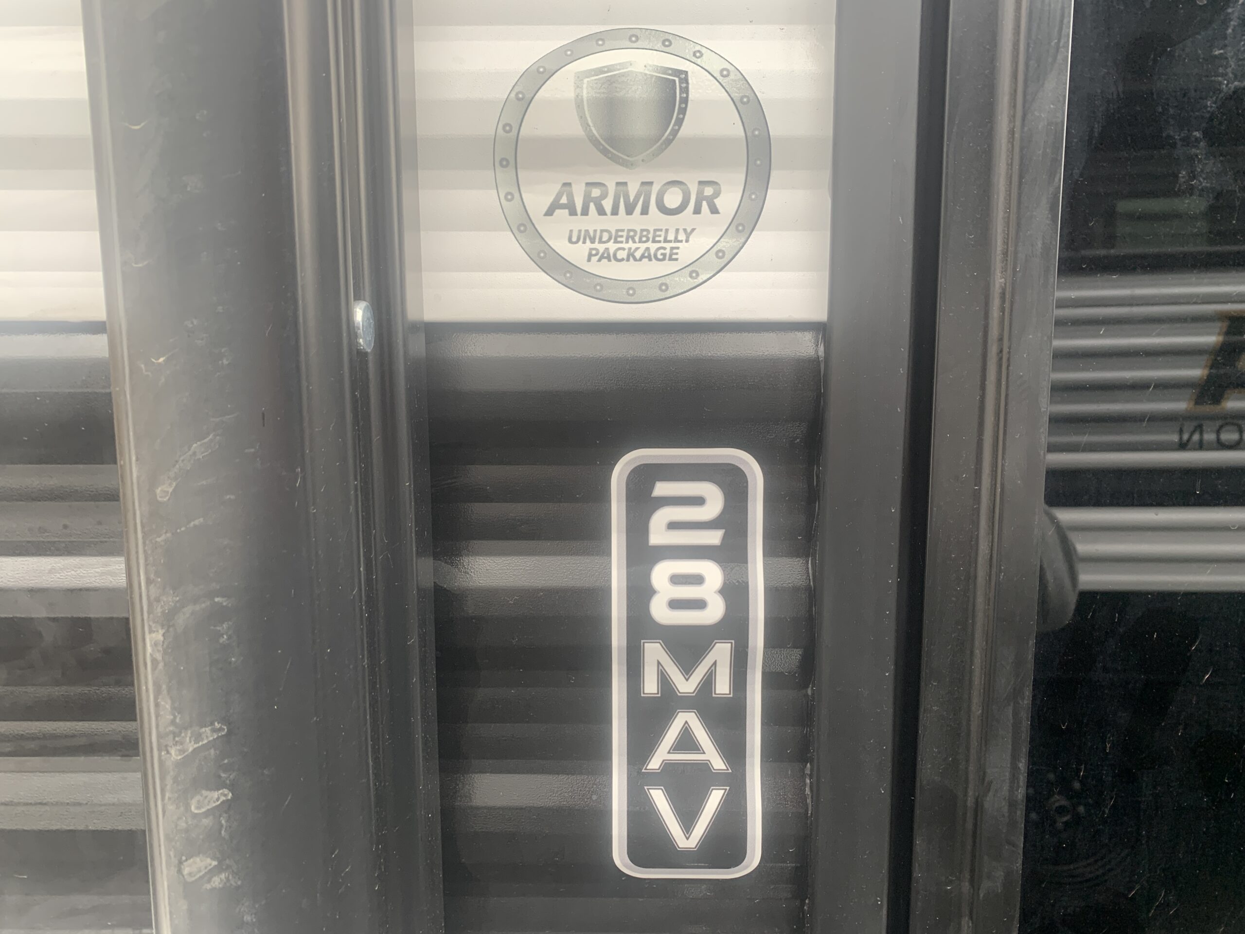 2026 GRAND DESIGN MOMENTUM 28MAV TOY HAULER 2026 GRAND DESIGN MOMENTUM 28MAV TOY HAULER