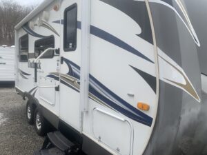 2012 KEYSTONE OUTBACK 210RS 2012 KEYSTONE OUTBACK 210RS