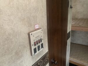 2012 KEYSTONE OUTBACK 210RS 2012 KEYSTONE OUTBACK 210RS