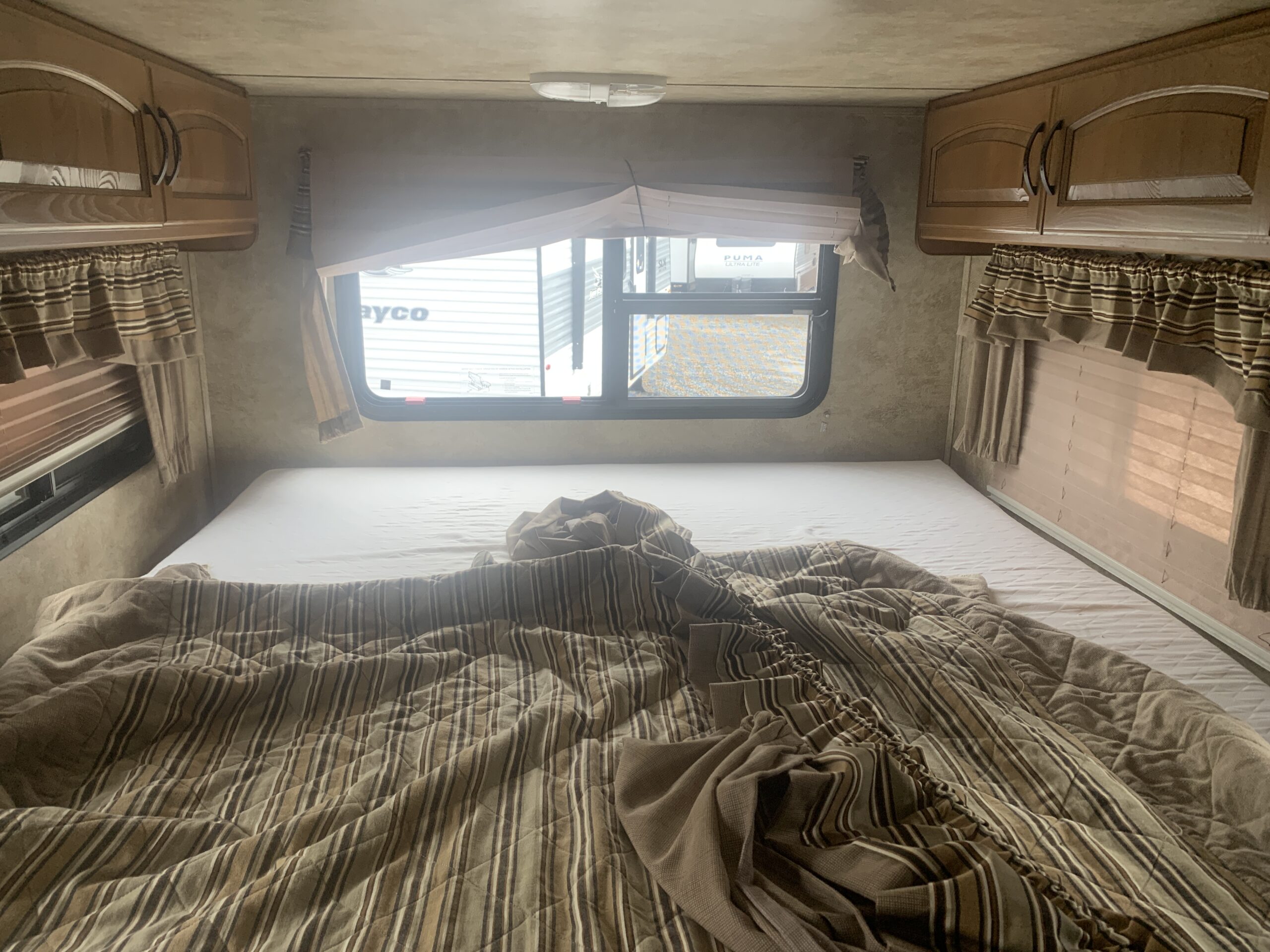 2012 KEYSTONE OUTBACK 210RS 2012 KEYSTONE OUTBACK 210RS