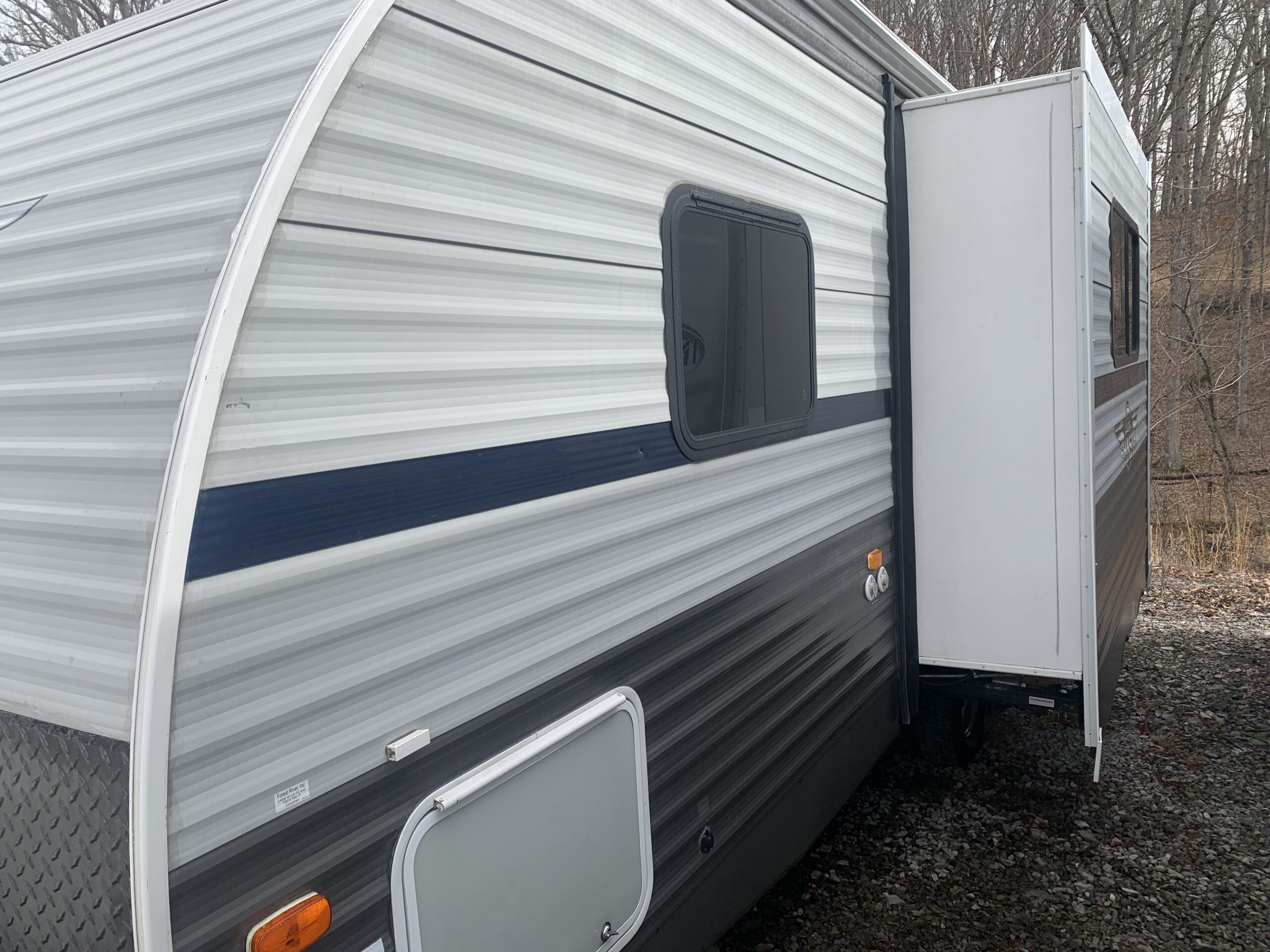 2019 FOREST RIVER SHASTA 21RB 2019 FOREST RIVER SHASTA 21RB