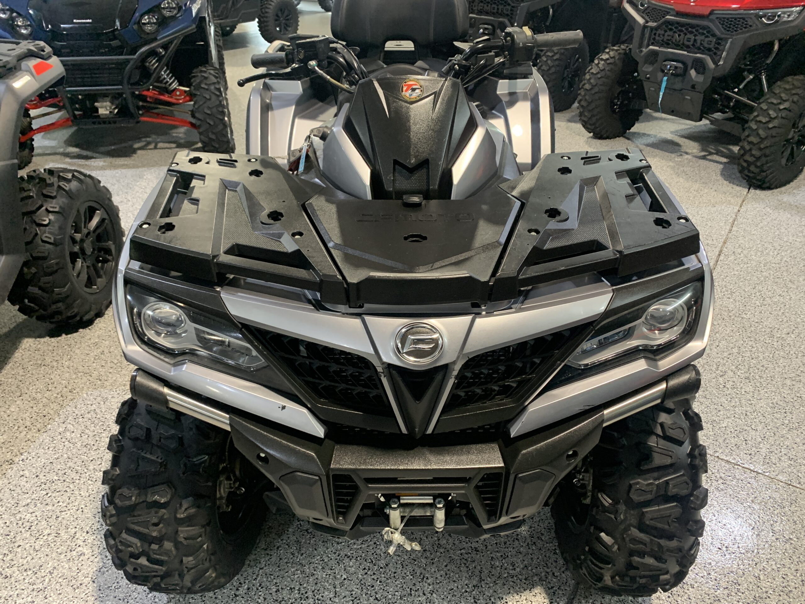 2020 CFMOTO CFORCE 800XC (GREY) 2020 CFMOTO CFORCE 800XC (GREY)