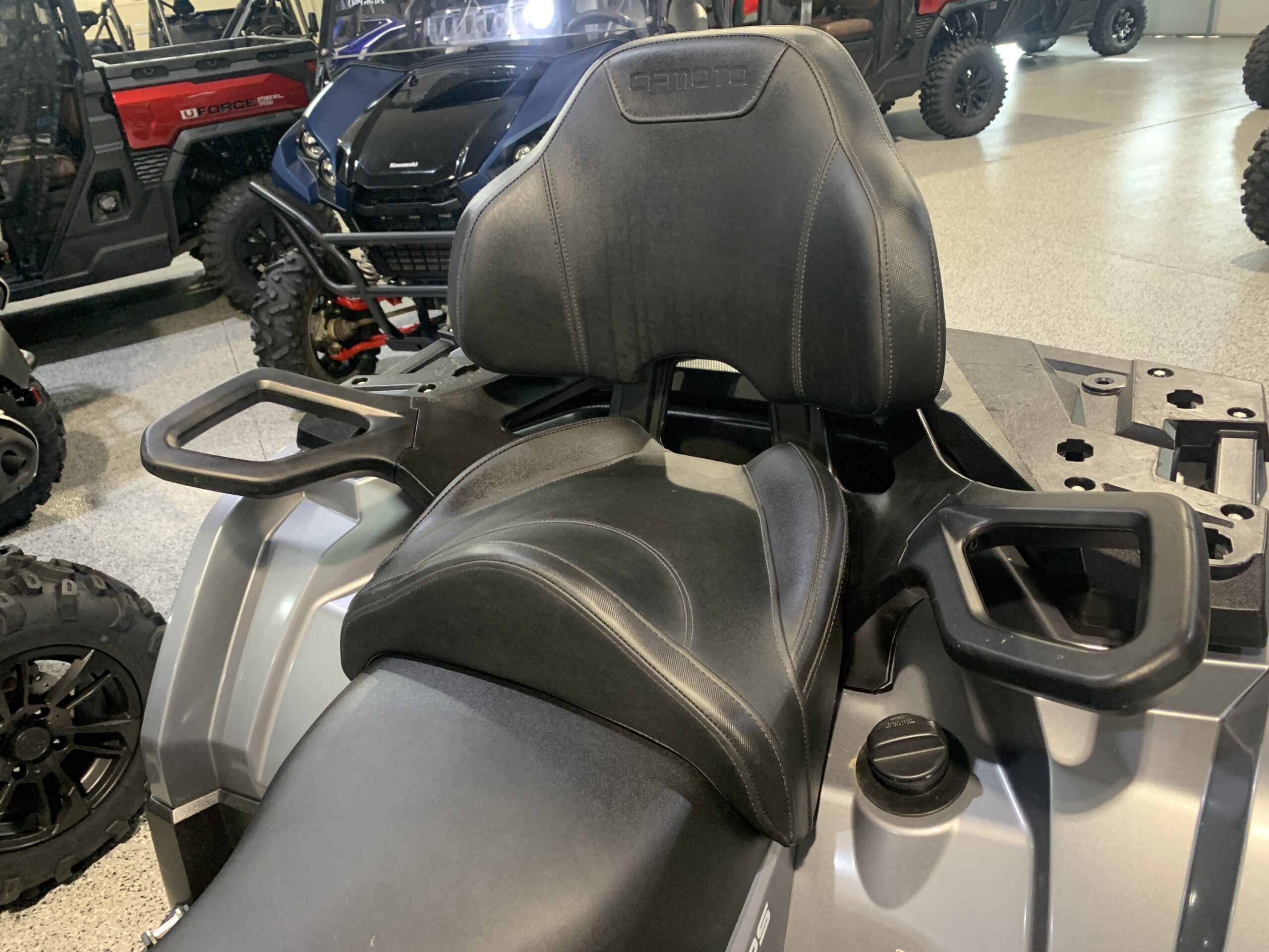 2020 CFMOTO CFORCE 800XC (GREY) 2020 CFMOTO CFORCE 800XC (GREY)