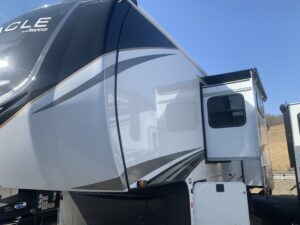 JAYCO PINNACLE 36FBTS 5TH WHEEL