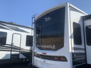 JAYCO PINNACLE 36FBTS 5TH WHEEL