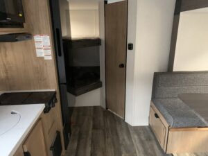 2024 CHEROKEE WOLF PUP 17JW 2024 CHEROKEE WOLF PUP 17JW