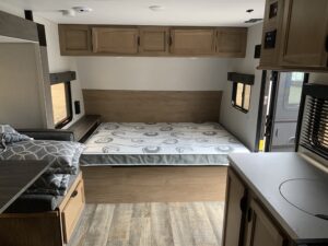 2024 CHEROKEE WOLF PUP 17JW 2024 CHEROKEE WOLF PUP 17JW