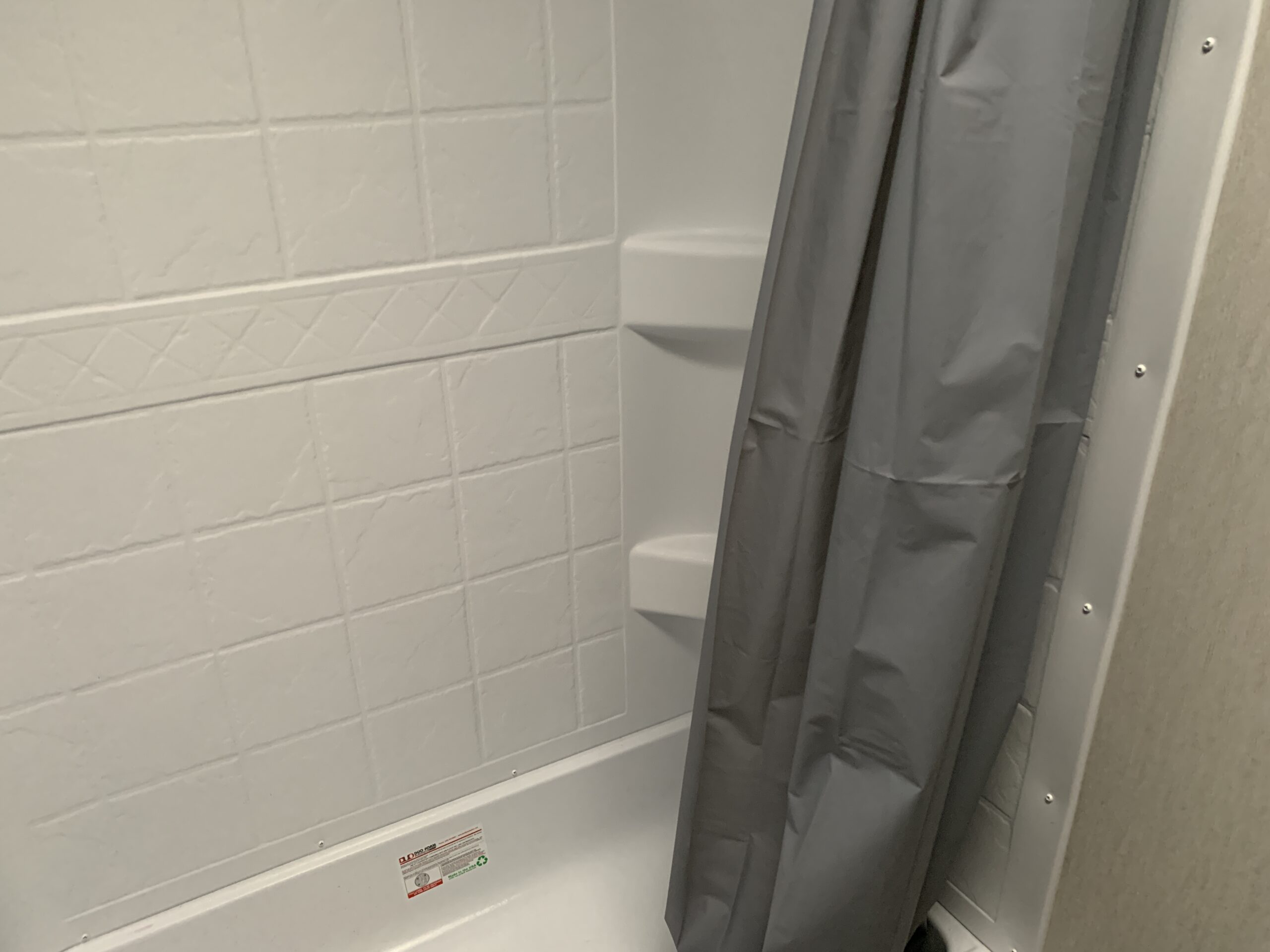 2024 CHEROKEE WOLF PUP 17JW 2024 CHEROKEE WOLF PUP 17JW