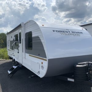 2025 FOREST RIVER WILDWOOD 240BHXL